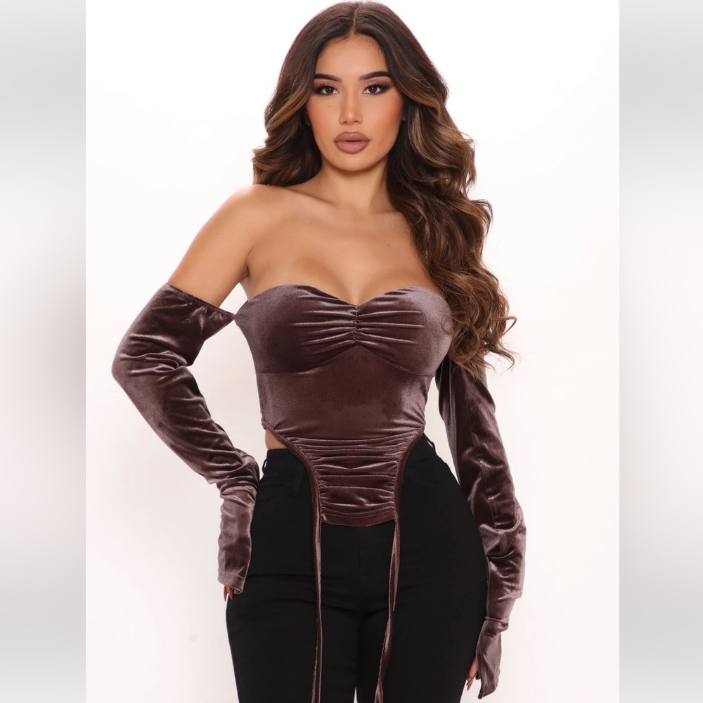 Off Shoulder Velvet Top- Mocha